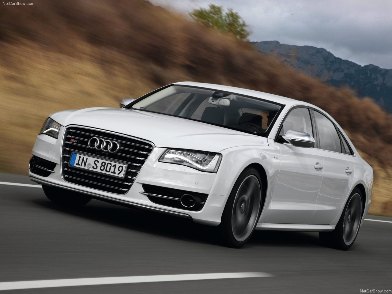 Audi S8